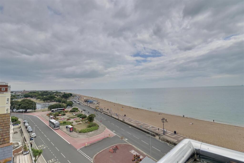 Apartment in Portsmouth, Southsea - View 4