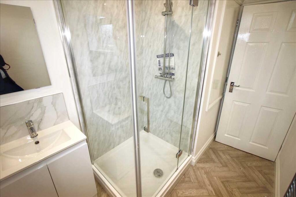 House in Newcastle upon Tyne - View 4