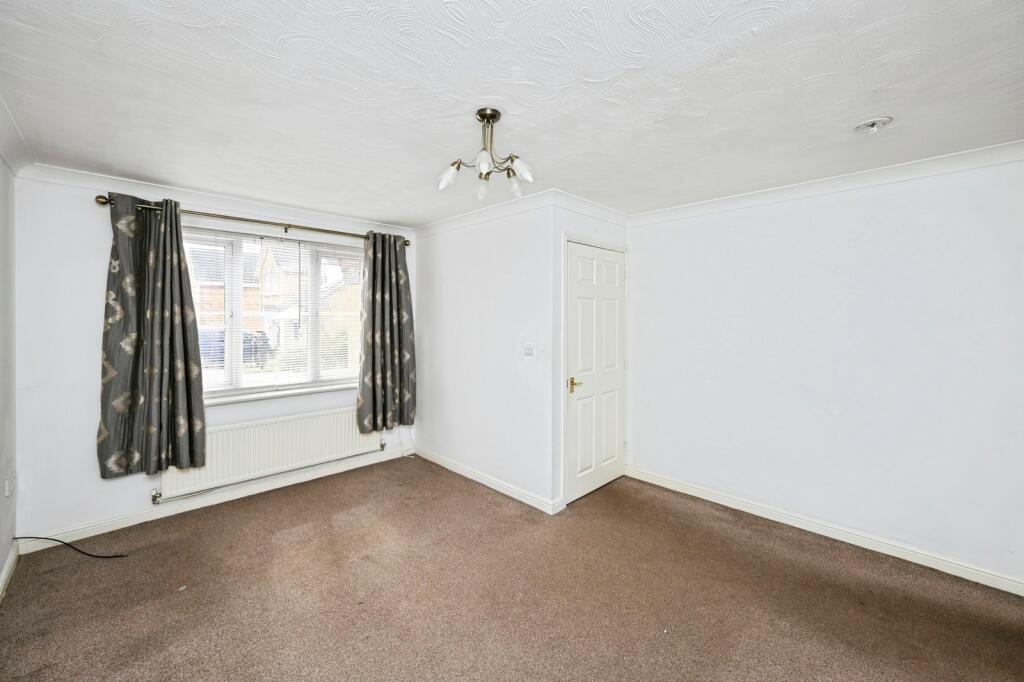 House in Ashfield, Kirkby-in-Ashfield, Sutton-in-Ashfield - More