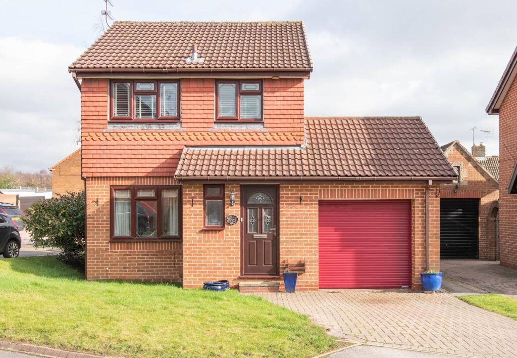 Main image of property: Moor Farm Garth, Mosborough, S20