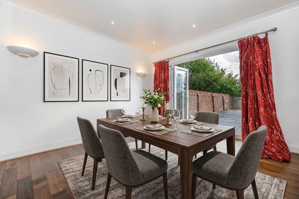 House in Dartford - View 2