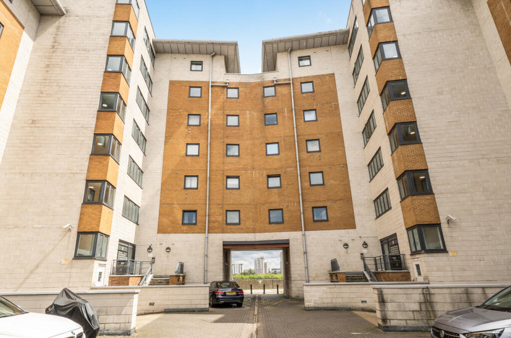 Main image of property: Inverness Mews, London