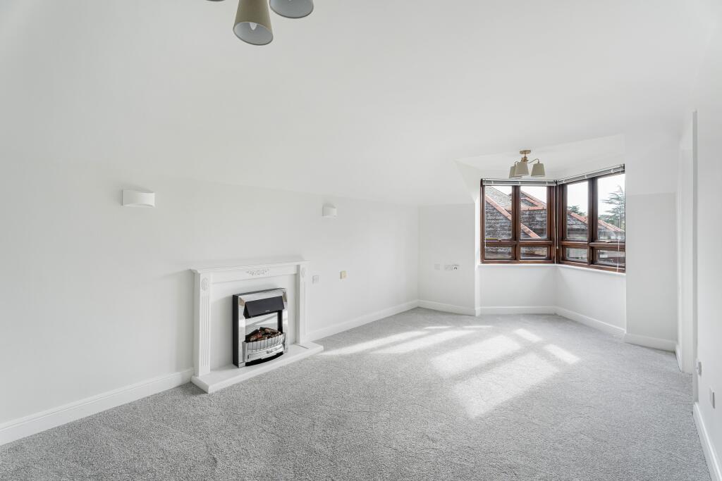 Apartment in St Albans - View 2