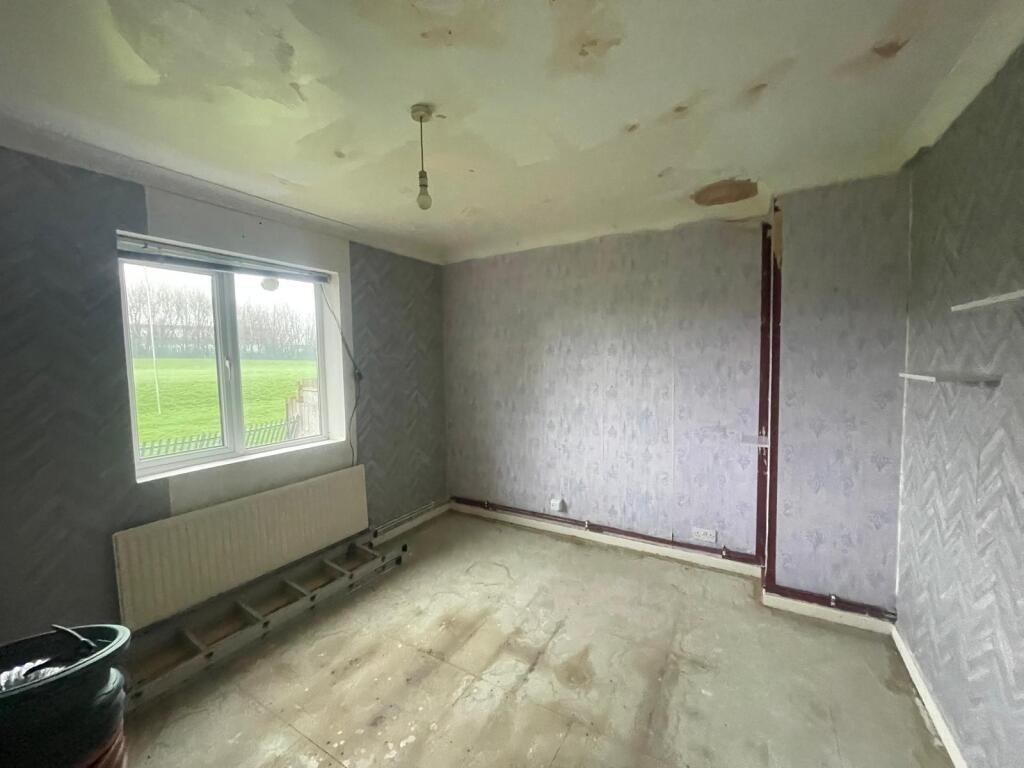 131A Long View Road, Clase, Swansea, South Wales SA6 7HP photo 5