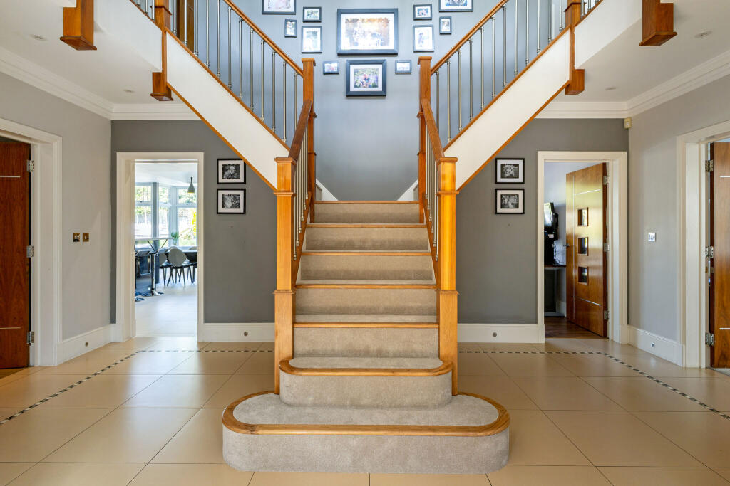 Additional image 6 of Wood End Road, Harpenden, AL5
