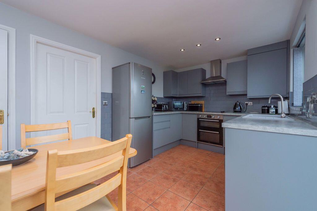 Cae Gwynn Close, Morda, Oswestry photo 4