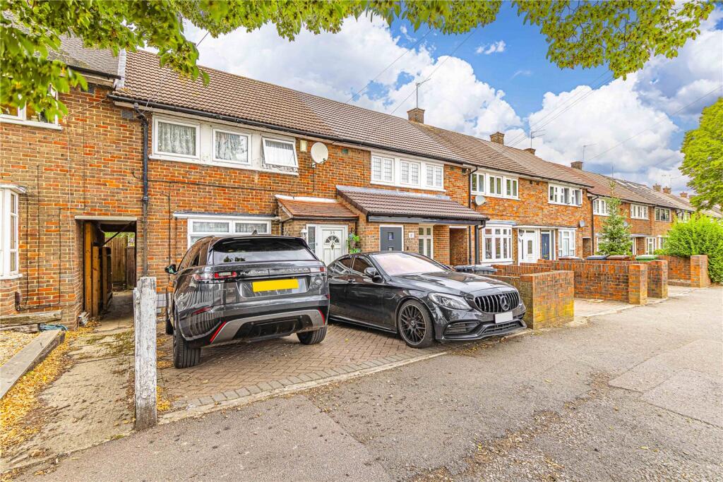 Main image of property: Aycliffe Road, Borehamwood, Hertfordshire, WD6