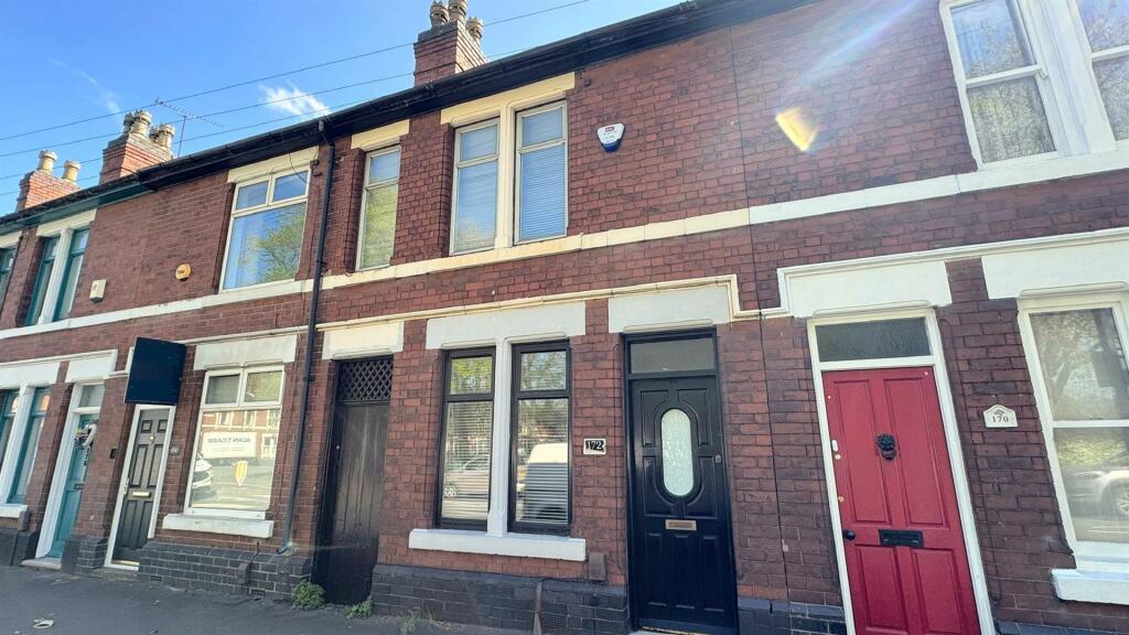 2-bed terraced on Mansfield Road, Chester Green, Derby, £179,950