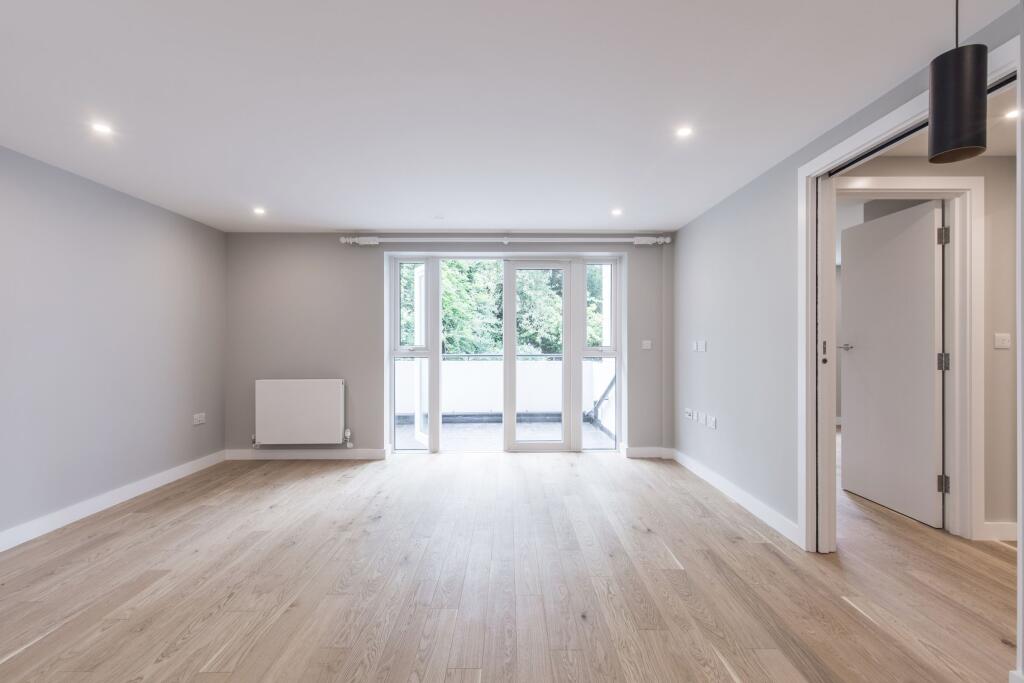 Apartment in London - View 2
