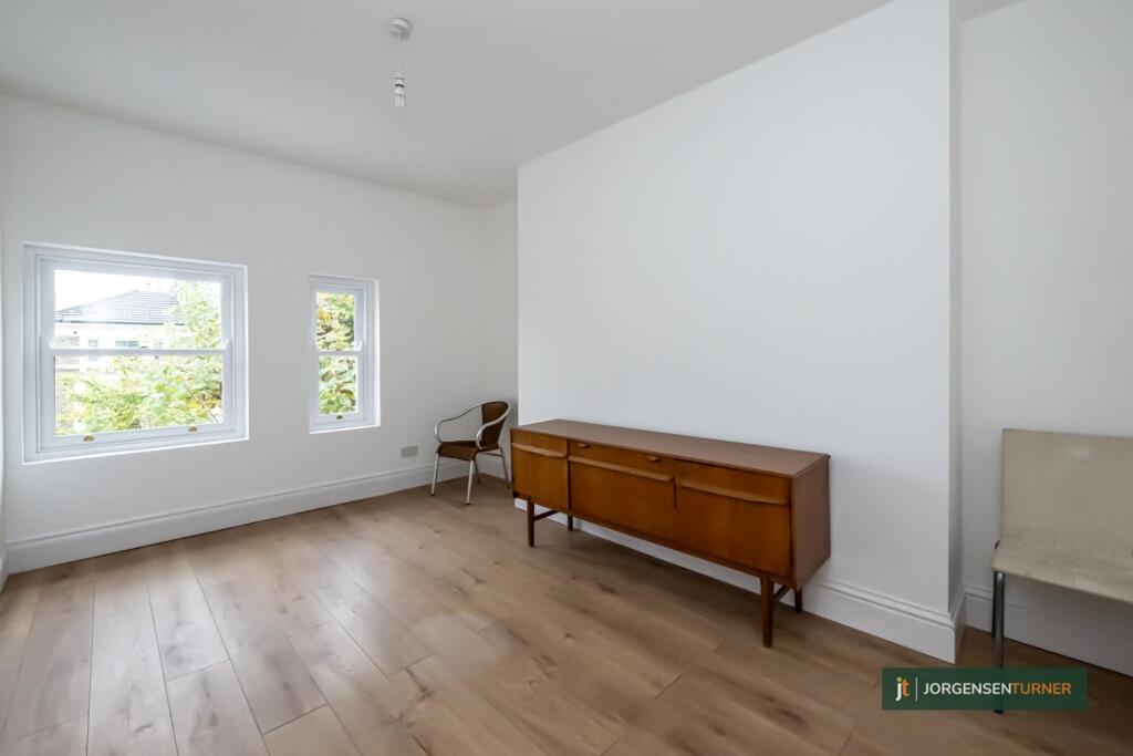 Brondesbury Villas, Queens Park, NW6 photo 2