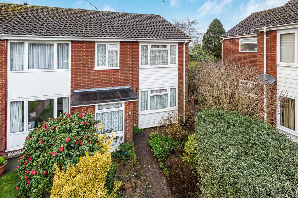 Main image of property: Manor Park, Clyst St. Mary, EX5 1BW