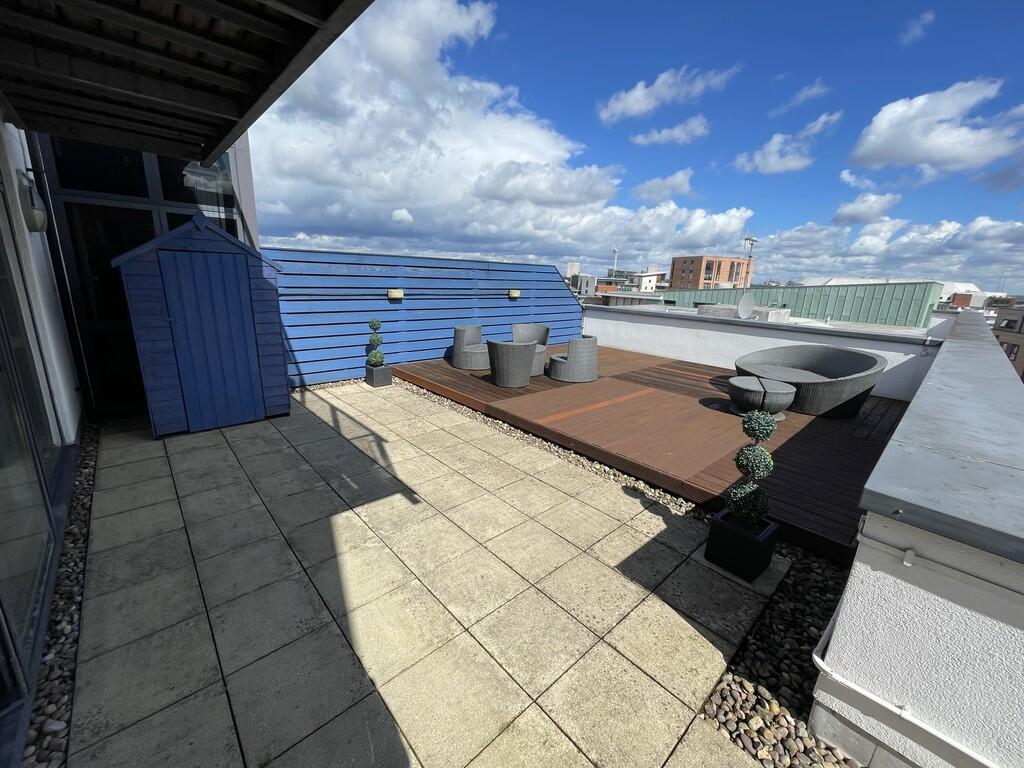 Apartment in Birmingham, West Midlands - View 5