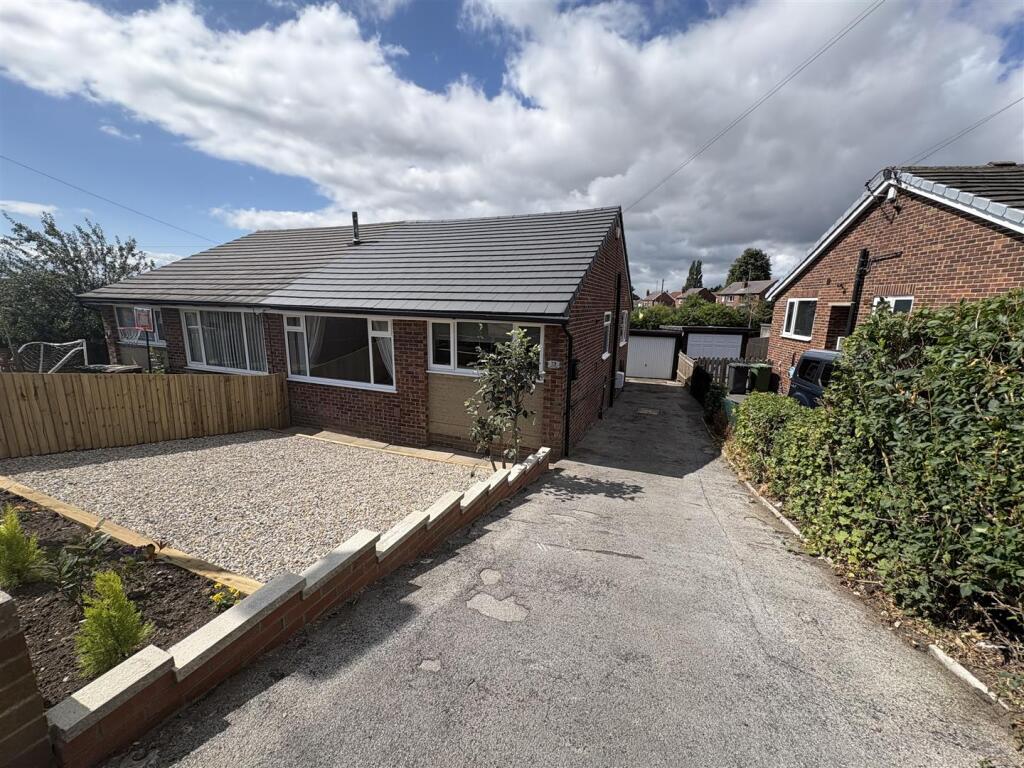 Main image of property: Alma Lane, Heckmondwike
