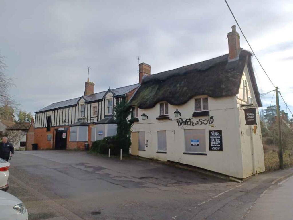 Main image of property: M-629104 - Witch & Sow, High Street, Guilsborough NN6 8PY