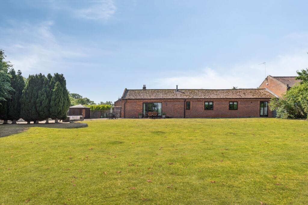 Main image of property: Wonderful Three Bedroom Barn Conversion in Sculthorpe