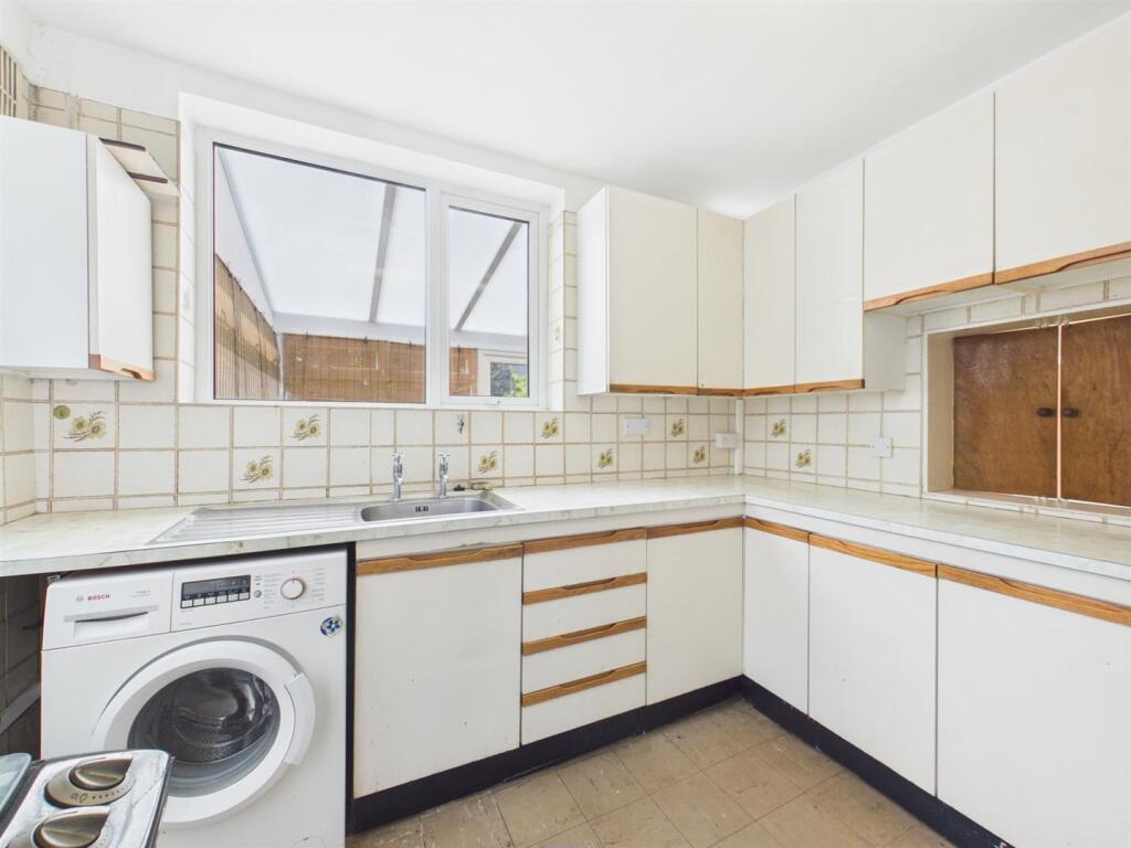 House in London - View 5