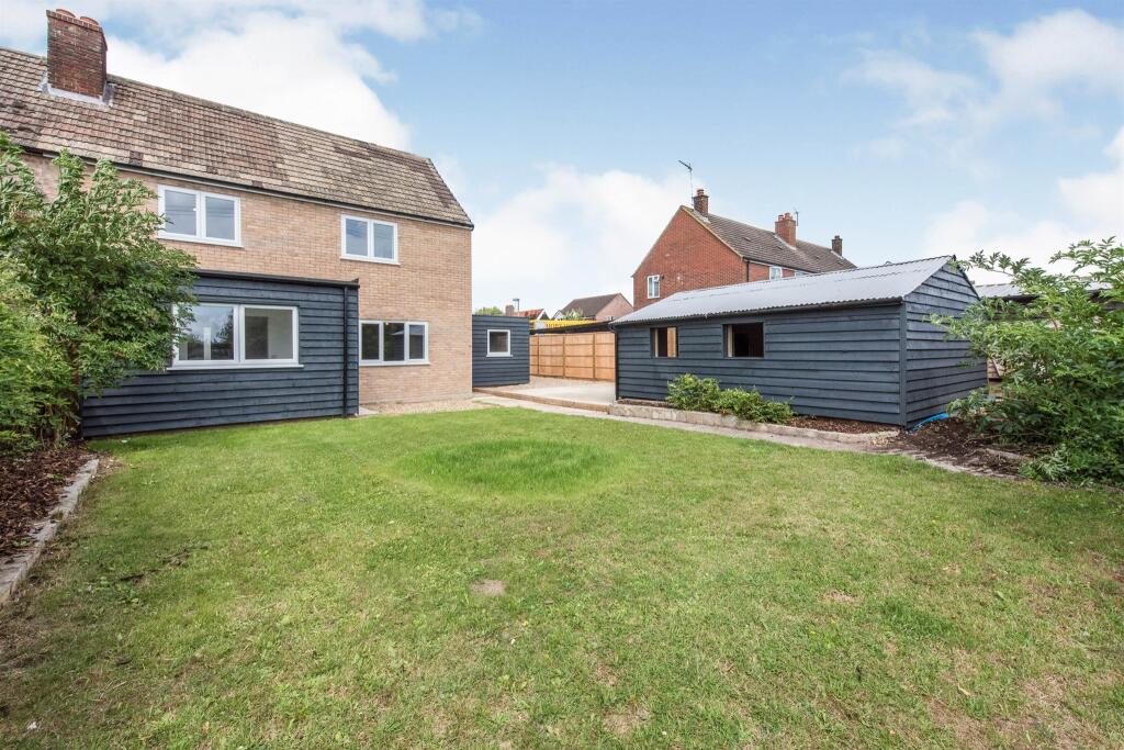 House in Cambridge - View 4
