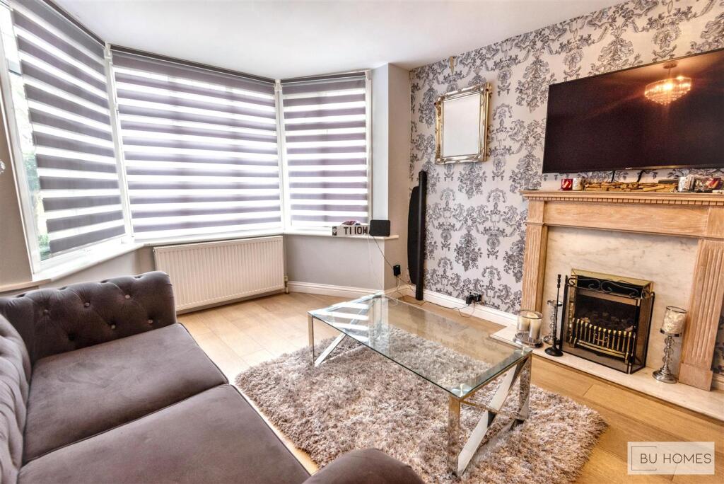 House in Solihull, Ulverley Green - View 4
