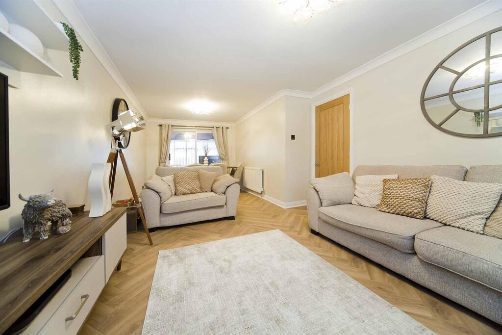 House in Peterlee, County Durham - View 5