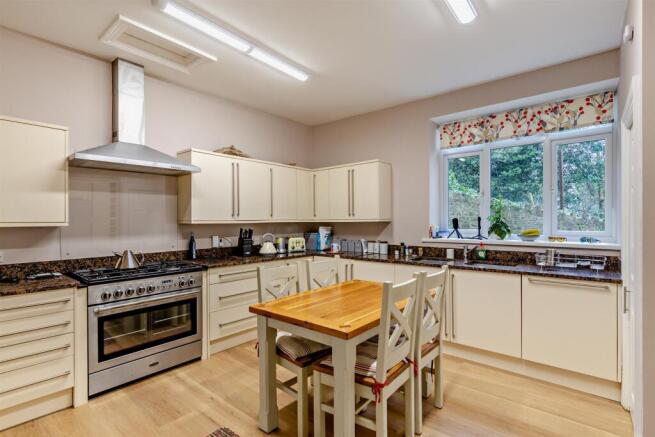Kitchen ground floor flat