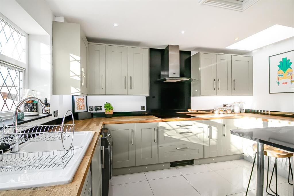 House in Stevenage - View 4