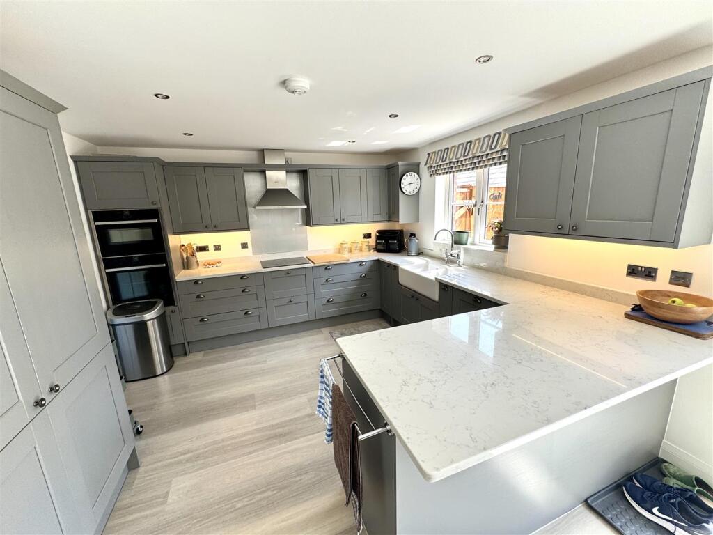 House in Forest of Dean, Tidenham - View 3