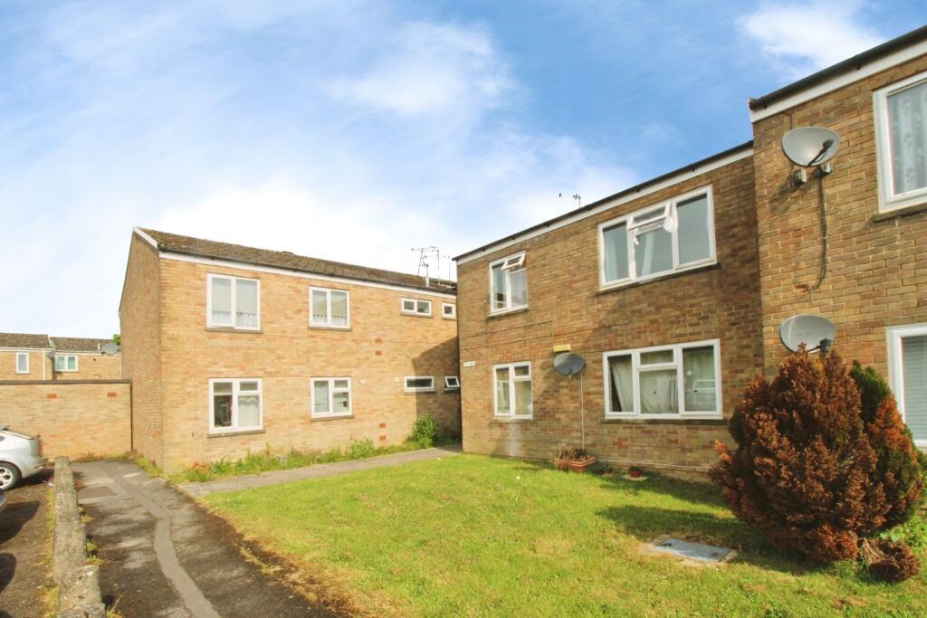 Main image of property: Dogridge, Purton, SN5