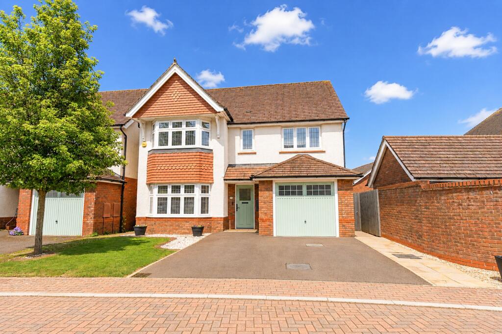 Main image of property: Arlington Grange Close, Newport, NP20