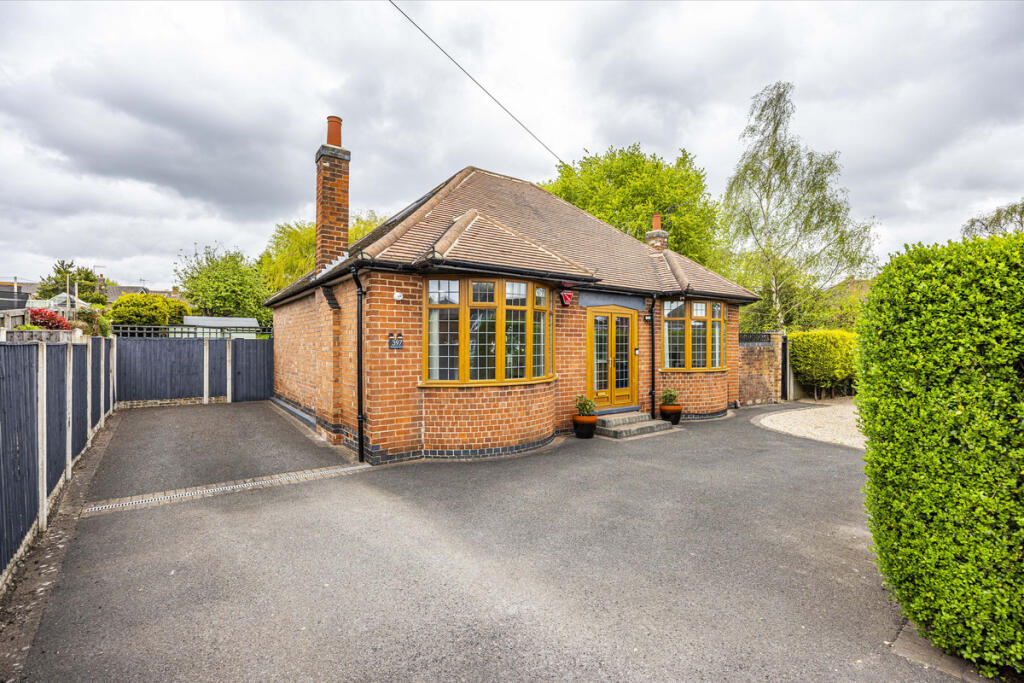 Main image of property: Nottingham Road, Newthorpe, NG16