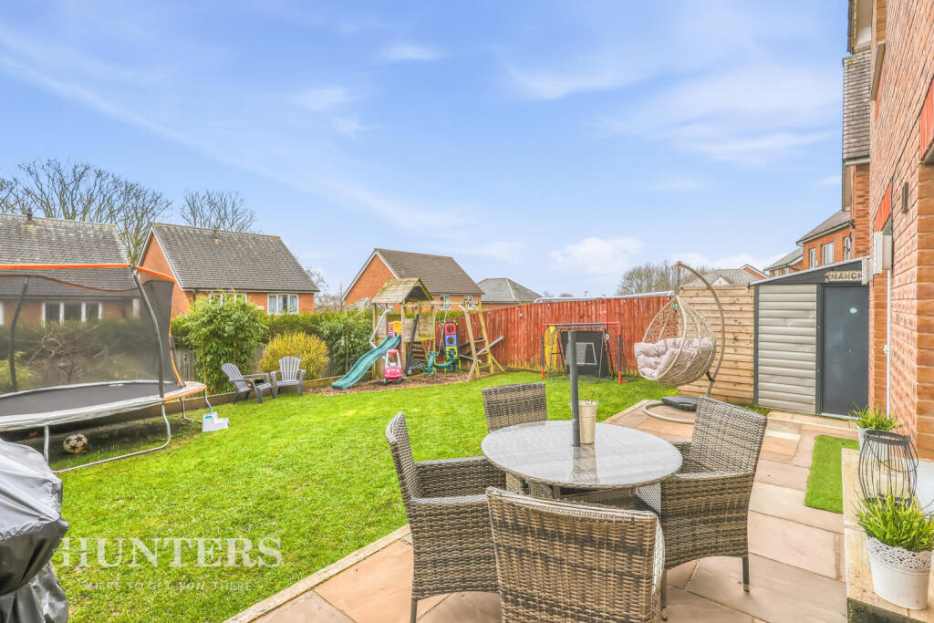 House in Rochdale, Hurstead - View 4