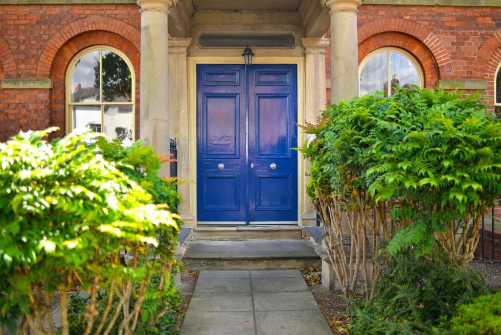 Apartment in Shrewsbury - View 3