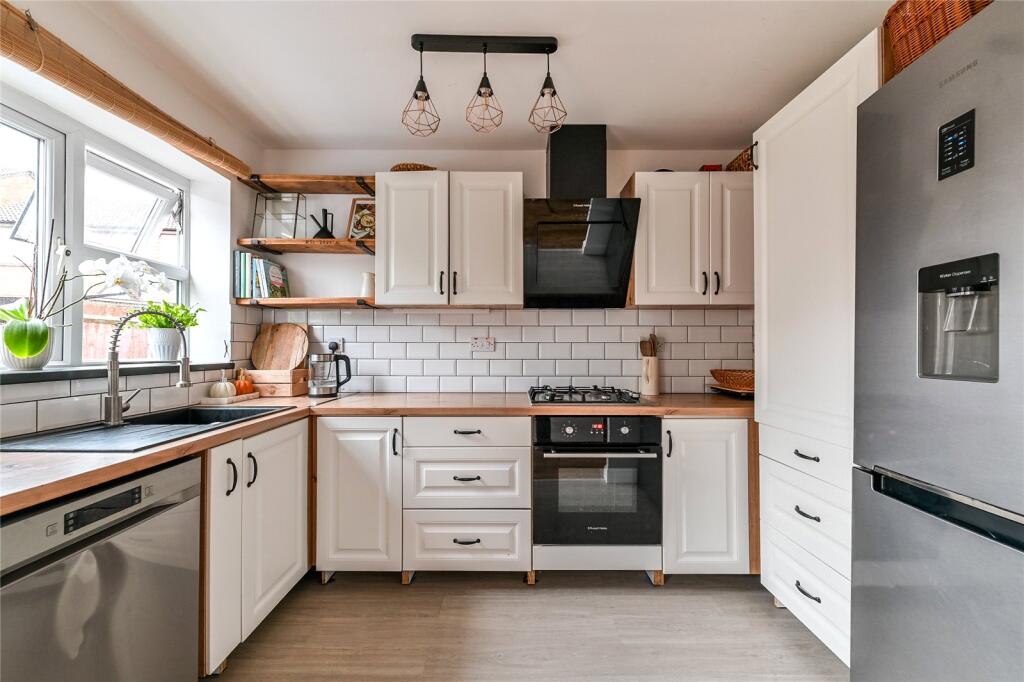 House in Maidstone, Downswood - View 4