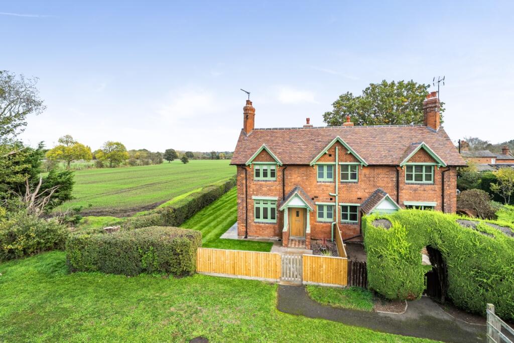 Main image of property: Stratford Road, Sherbourne, CV35
