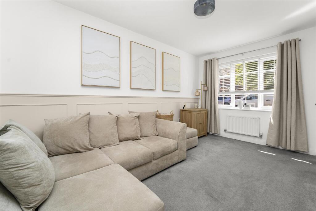 House in Blackburn, Lammack - View 3