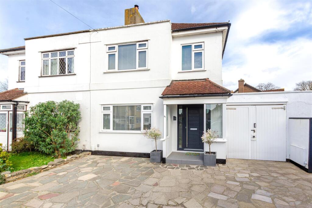 Main image of property: Daerwood Close, Bromley