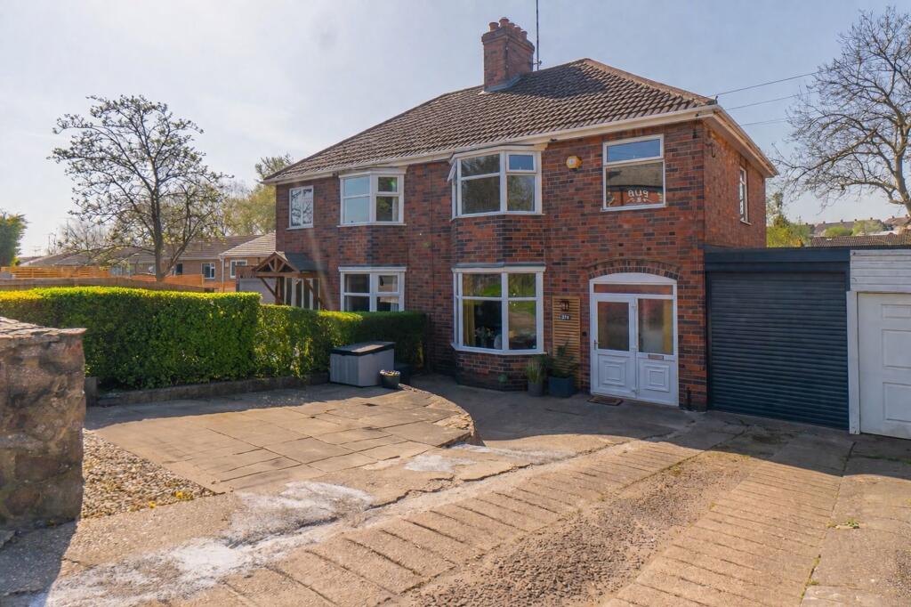 Main image of property: Groby Road, Leicester, LE3
