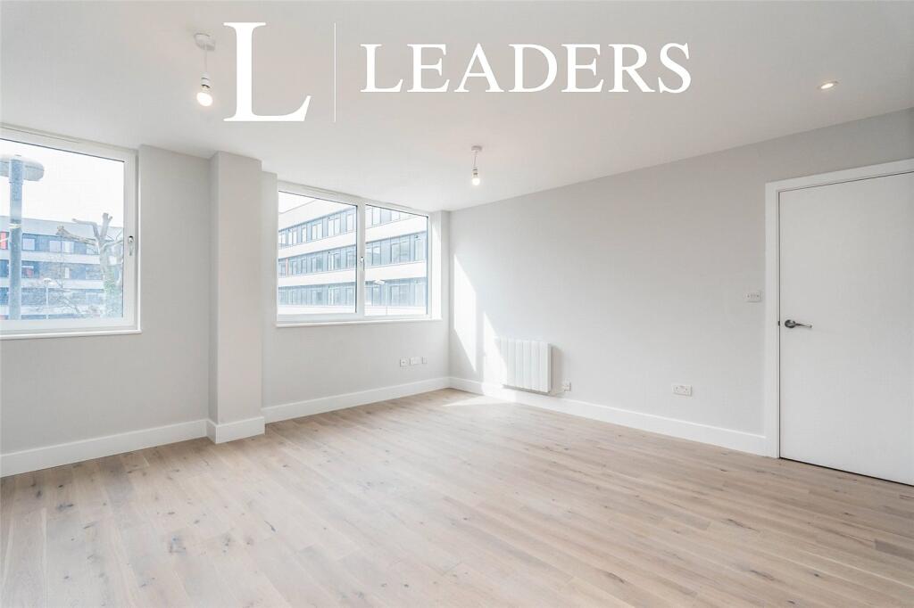 Main image of property: Compass Point, 450 Romsey Road, SO16