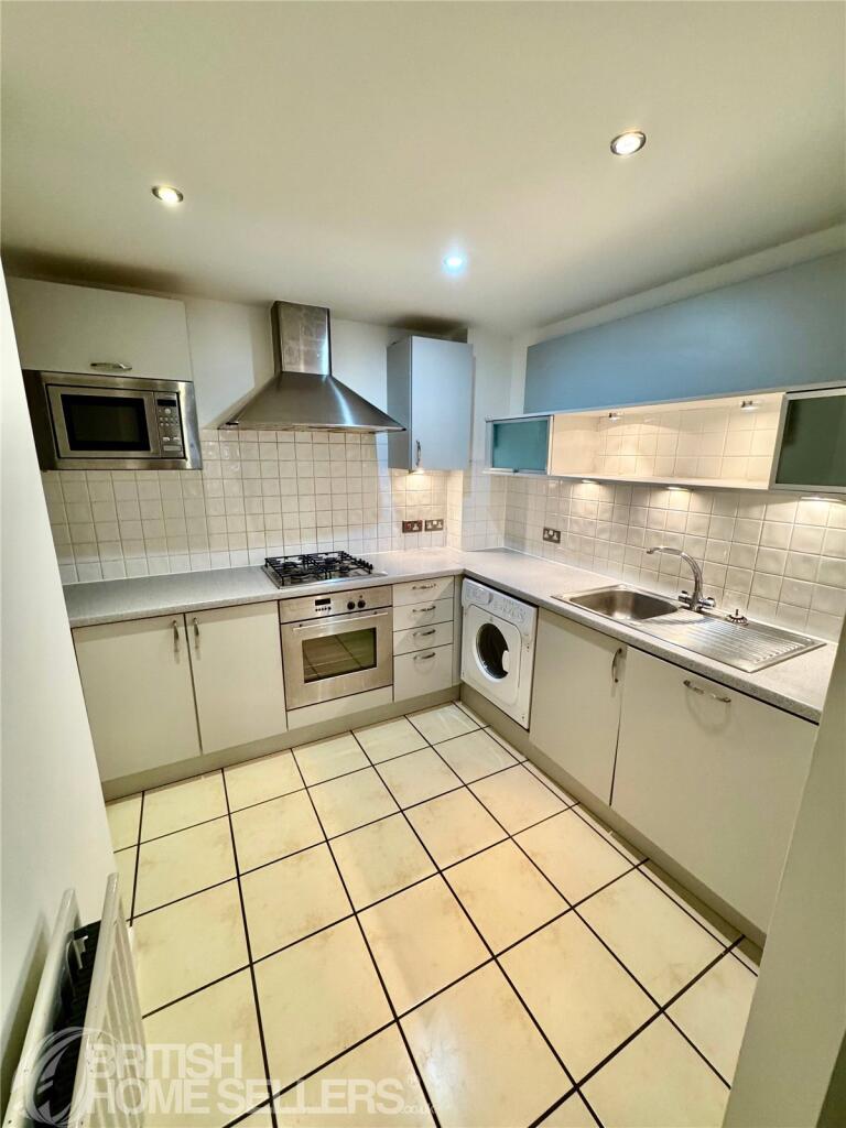 2 bedroom apartment for sale in Cheapside, Reading, Berkshire, RG1