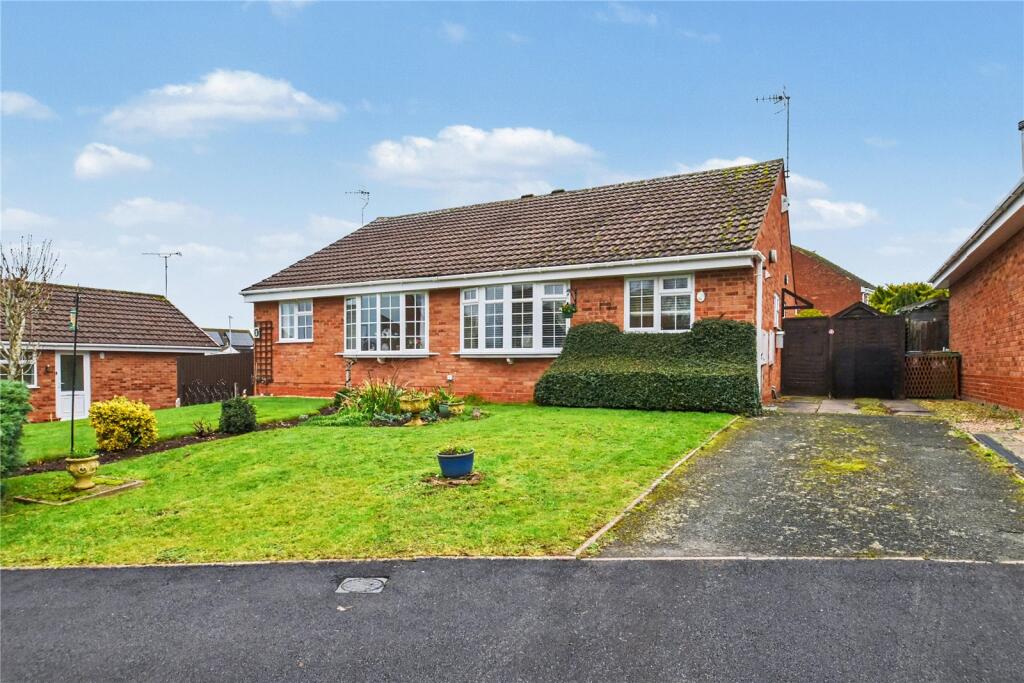Main image of property: Brantwood Close, Droitwich Spa, Worcestershire, WR9