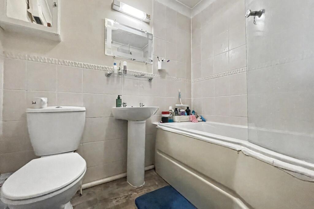 Apartment in Bournemouth - View 5