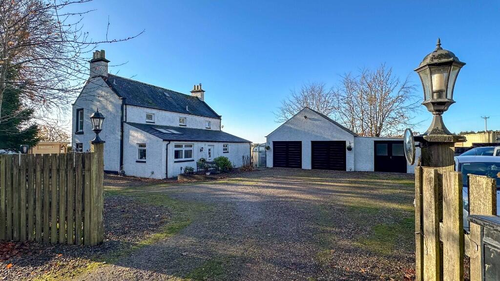 House in Angus - More