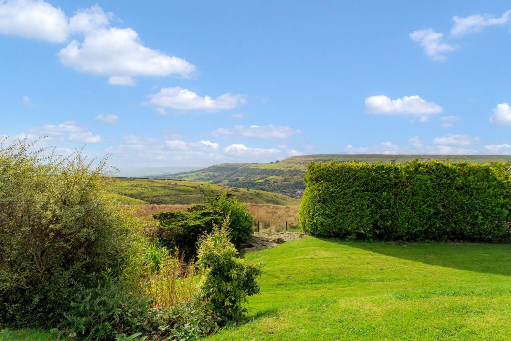 House in Rossendale, Constable Lee - View 4
