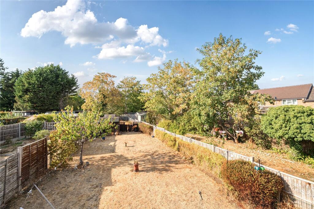 House in Guildford - View 4