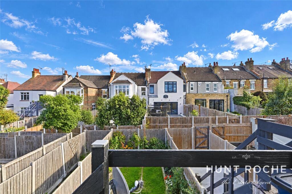 Apartment in Southend-on-Sea, Leigh-on-Sea - View 5