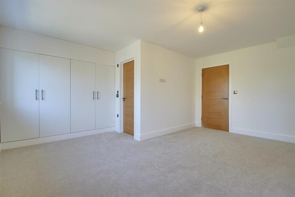 Additional image 19 of Chiswell Green, St Albans