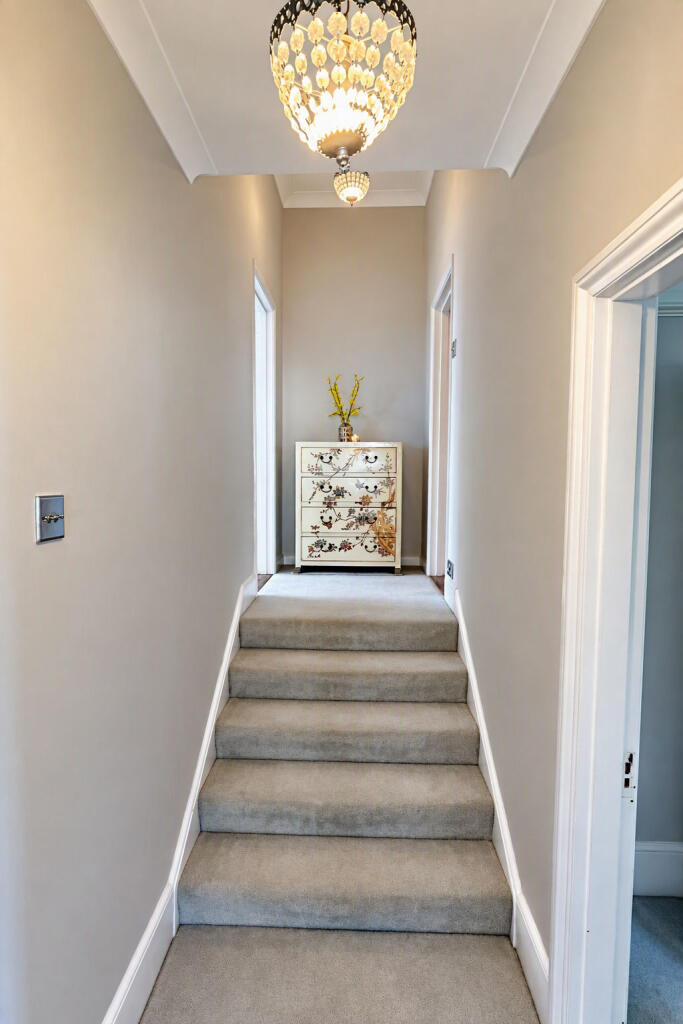 Apartment in Gosport, Hampshire - More