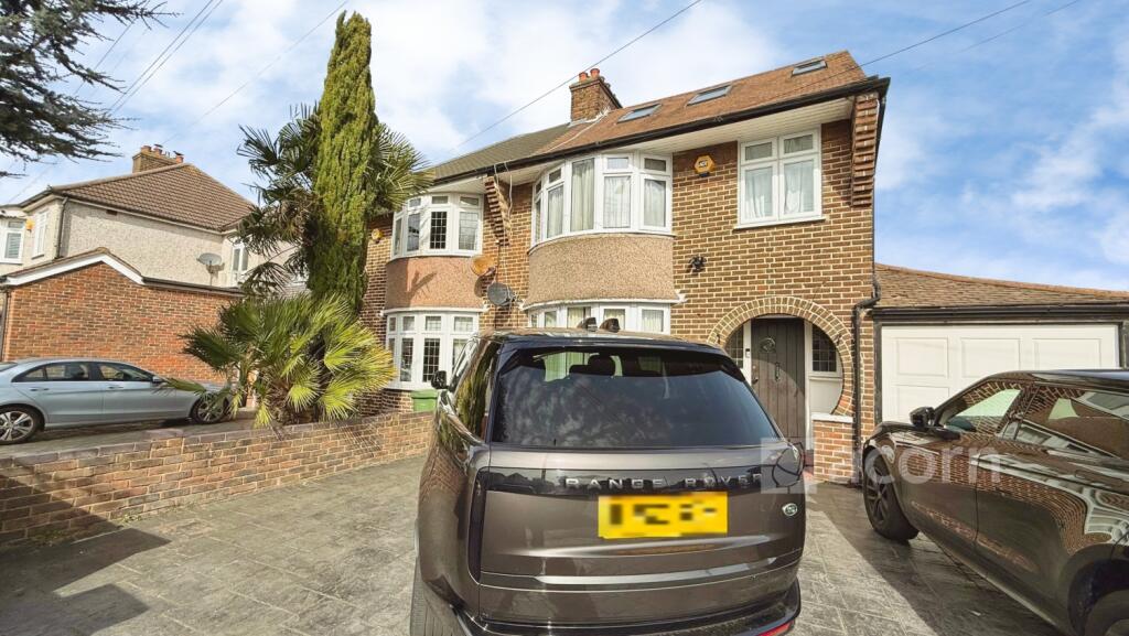 Main image of property: Long Lane Bexleyheath DA7