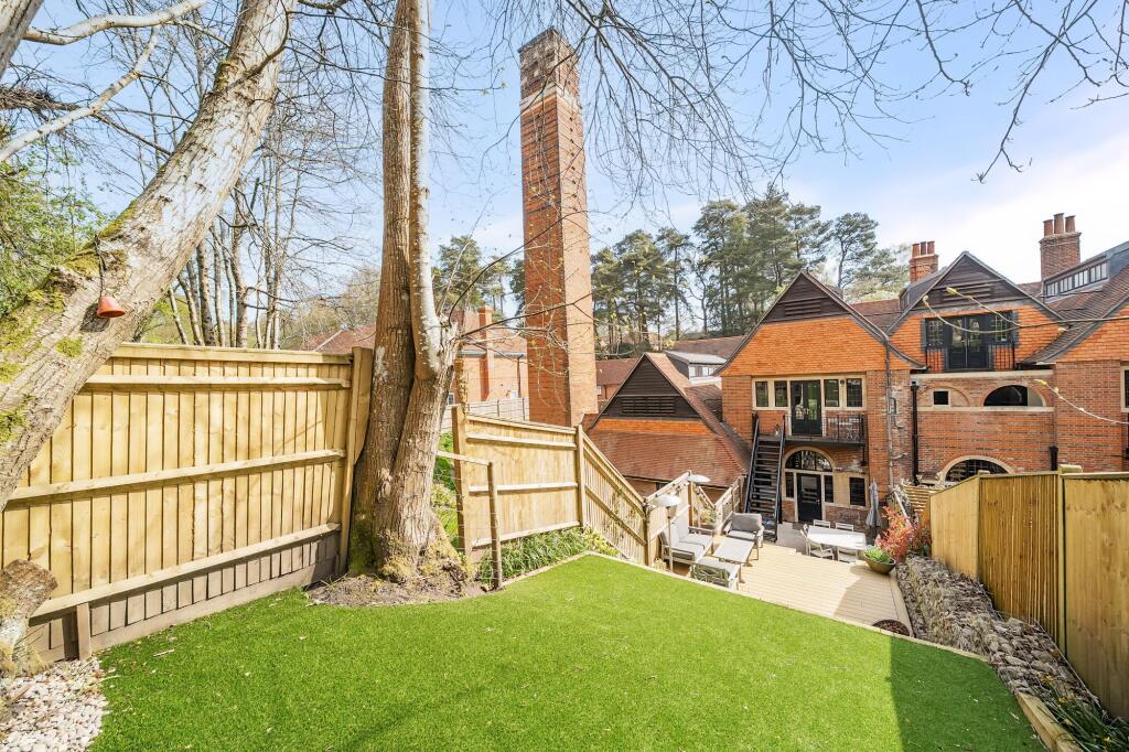 Main image of property: Kings Drive, Midhurst, GU29