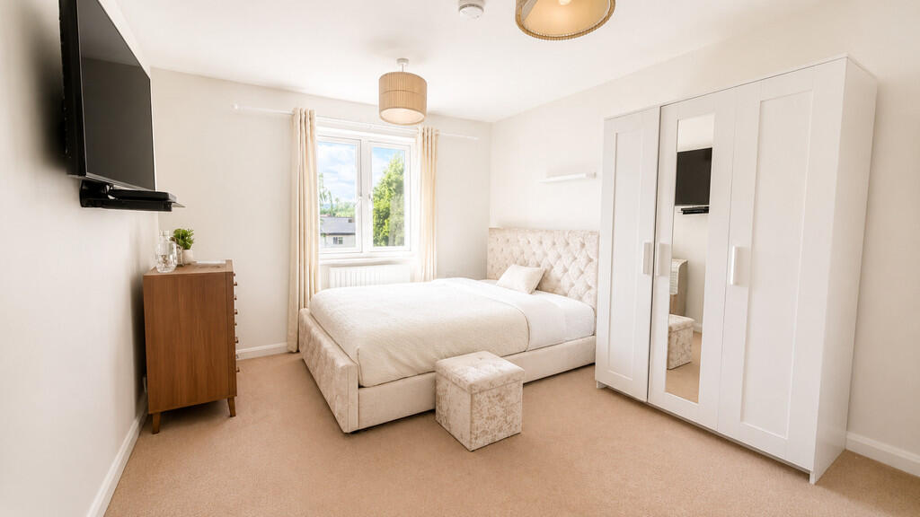 Apartment in East Hampshire, Petersfield - View 3