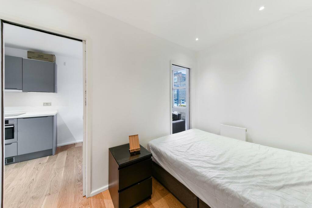 Studio apartment for rent